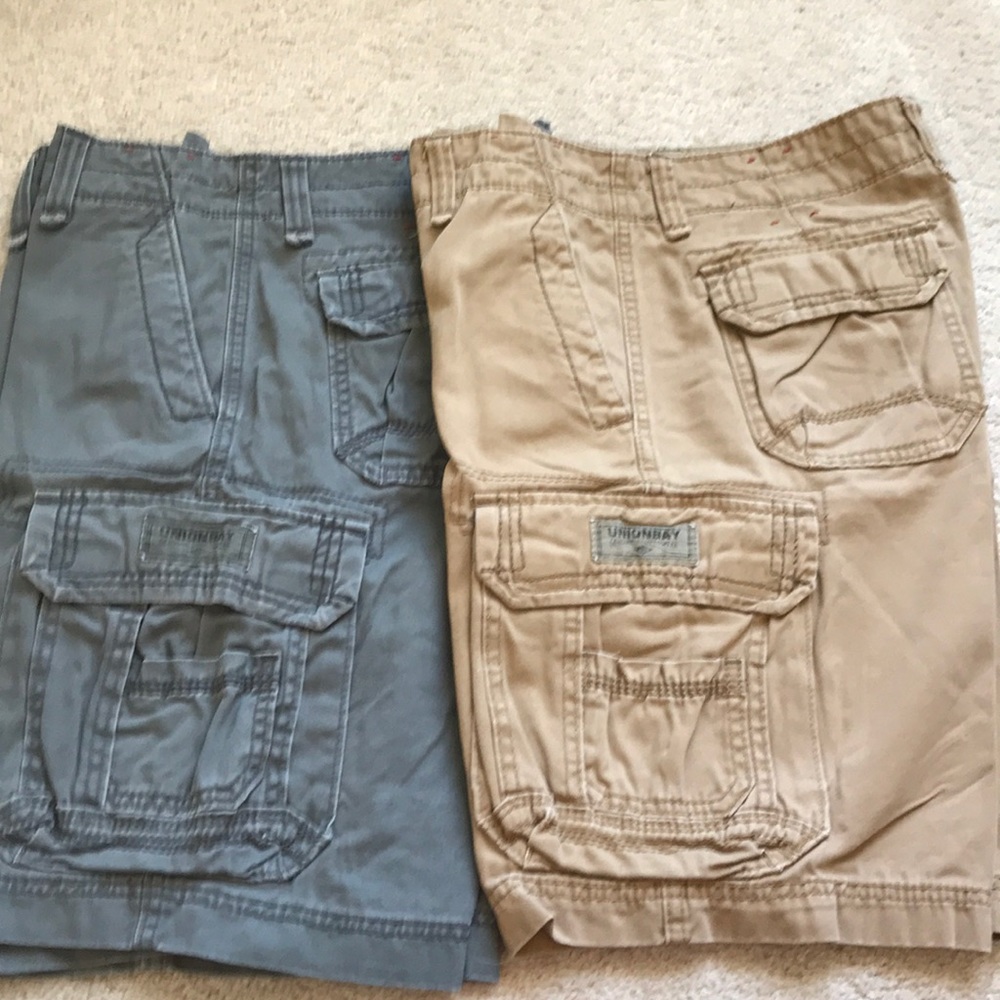 (2) Union Bay Men’s Cargo Shorts
